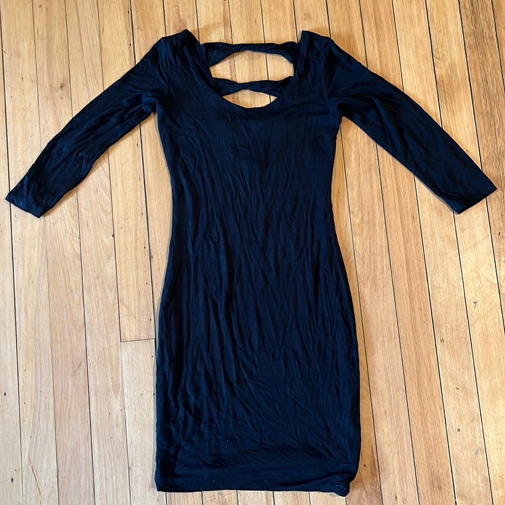Soprano XS fitted black mini dress